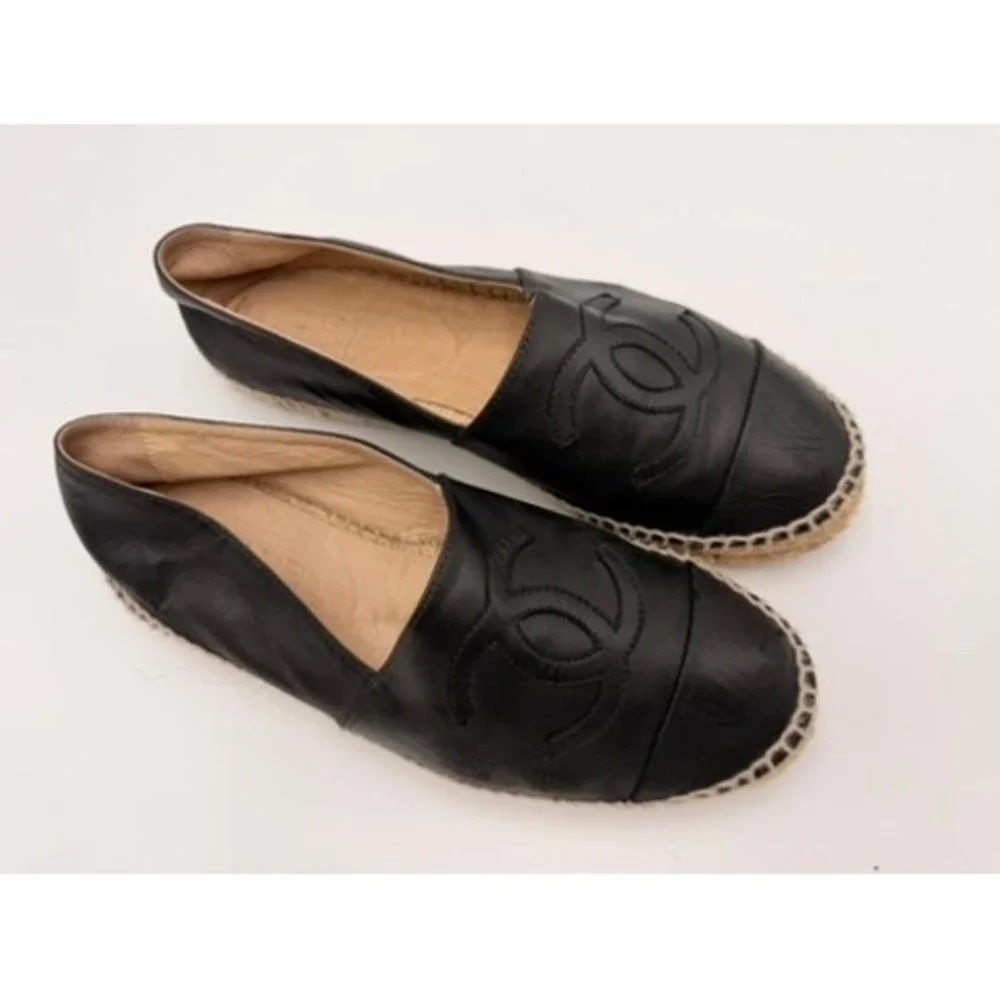 Chanel Espadrilles Women Black Good Lambskin Leather CC Logo Flats